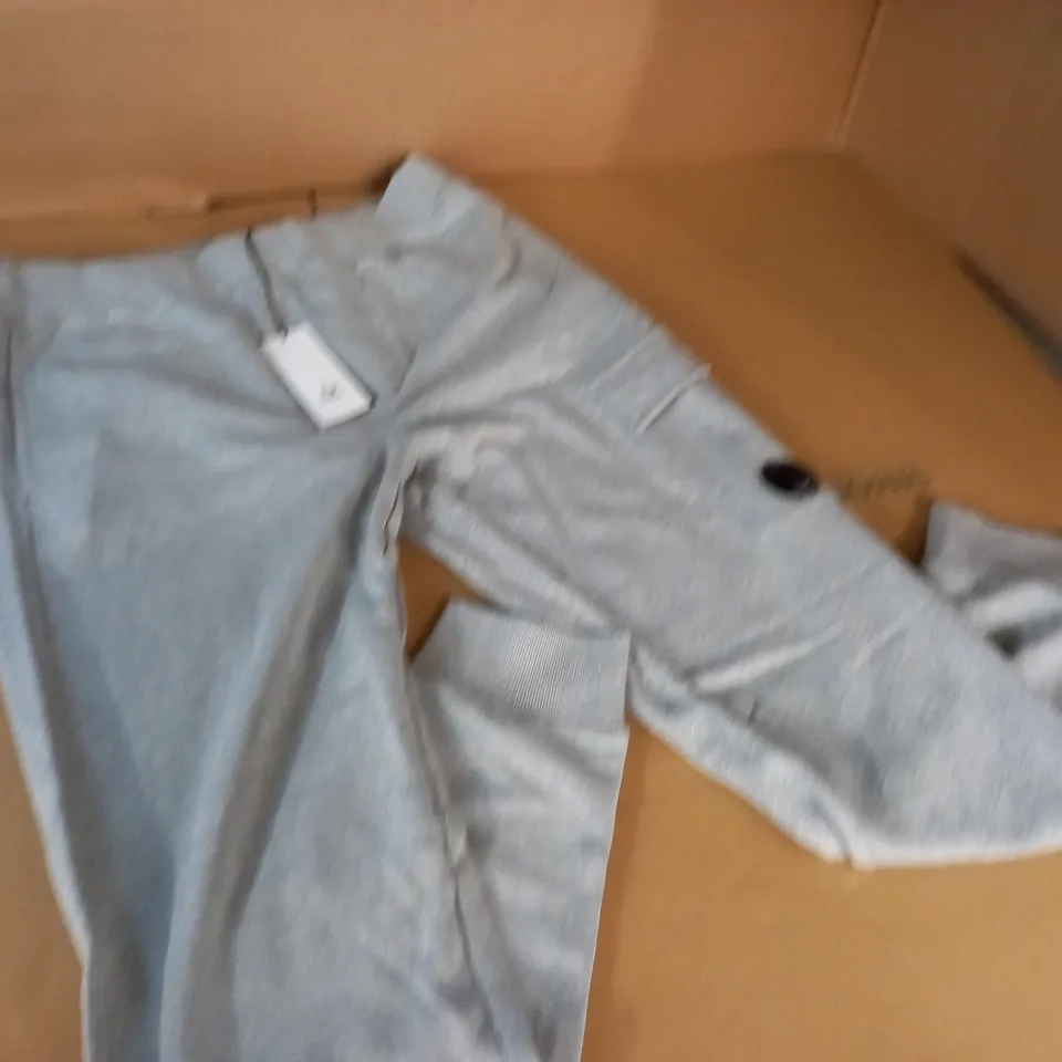 C.P. COMPANY GREY CARGO RAISED FLEECE PANTS - XXL