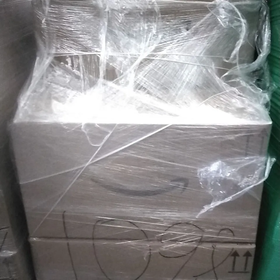 PALLET OF ASSORTED ITEMS INCLUDING AROMA DIFFUSER, HARD SHELL MACBOOK CASE, REALME LED SMART BULB, SCENTED CANDLE, MILK FROTHER, THE BEST GUATEMALAN GROUND COFFEE 