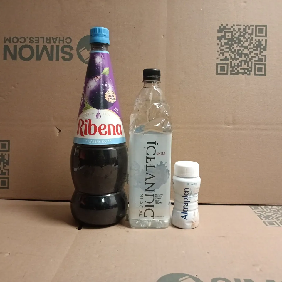 APPROXIMATELY 10 ASSORTED FOOD AND DRINK ITEMS TO INCLUDE RIBENA, ALTRAPLEN, ETC