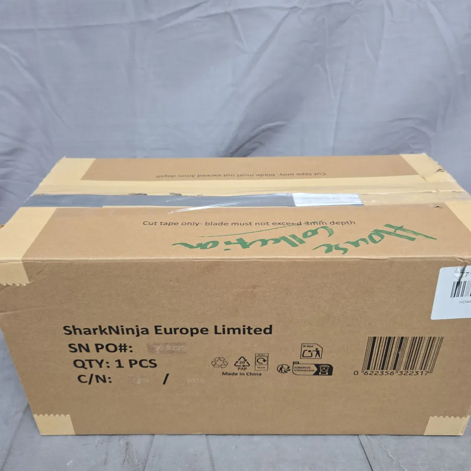 SHARK FLEXFUSION STRAIGHT 6-IN-1 AIR STYLER, DRYER & CERAMIC STRAIGHTENER