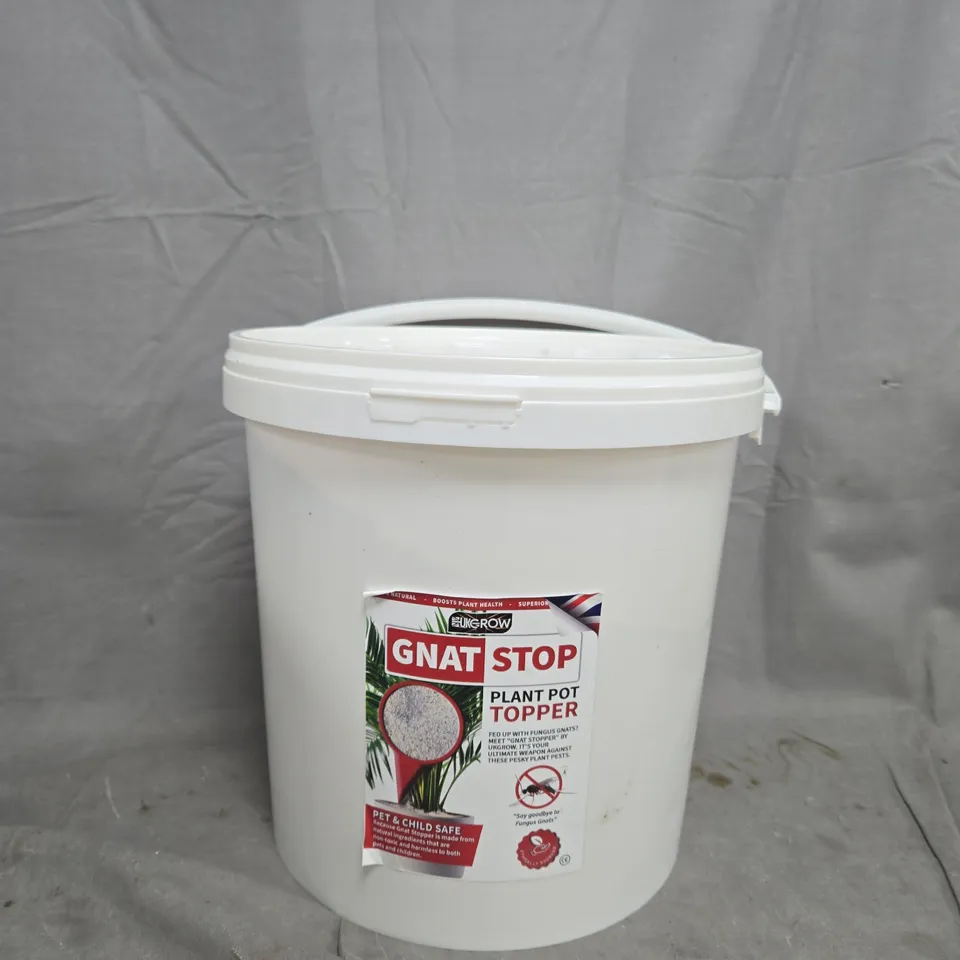 GNAT STOP PLANT POT TOPPER – BUCKET PACKAGING