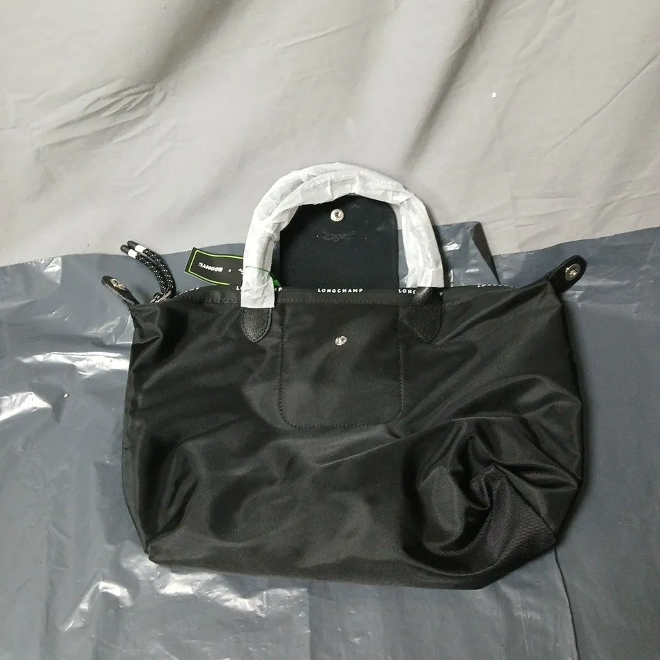 LONGCHAMP ENERGY NYLON TOTE BAG – BLACK WITH WHITE WRAPPED HANDLES