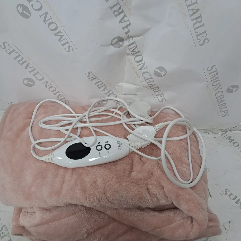 BOXED COZEE HOME VELVETSOFT HEATED THROW IN PINK