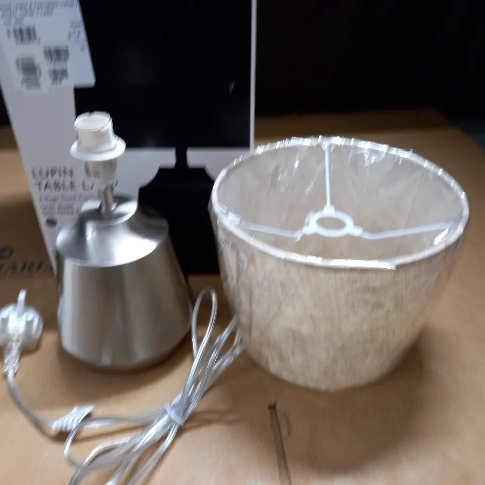 LUPIN TABLE LAMP WITH TOUCH CONTROL