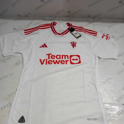 MANCHESTER UNITED 23/24 THIRD SHIRT