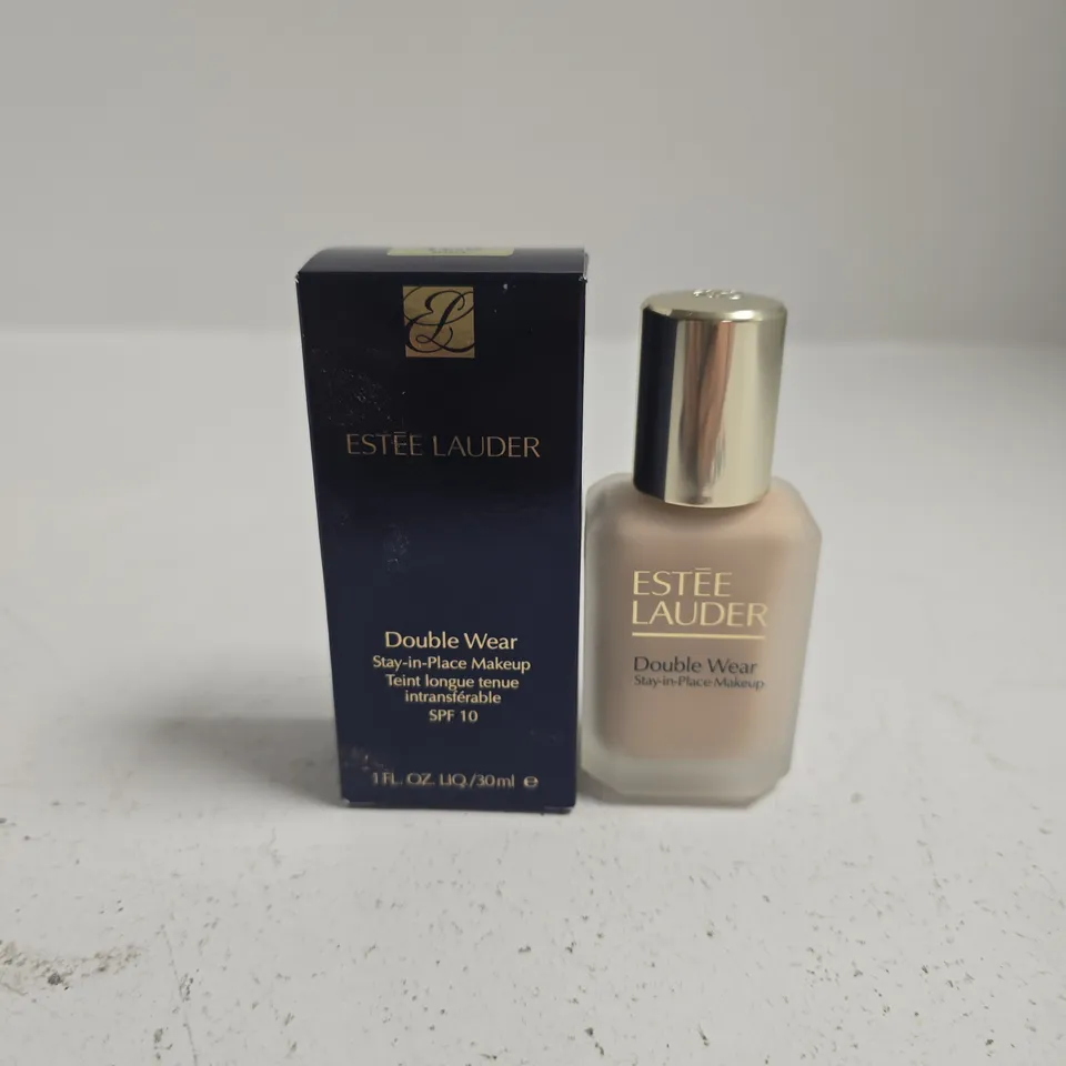 BOXED ESTÉE LAUDER DOUBLE WEAR STAY-IN-PLACE MAKEUP SPF 10 – 1C0 SHELL (30ML)