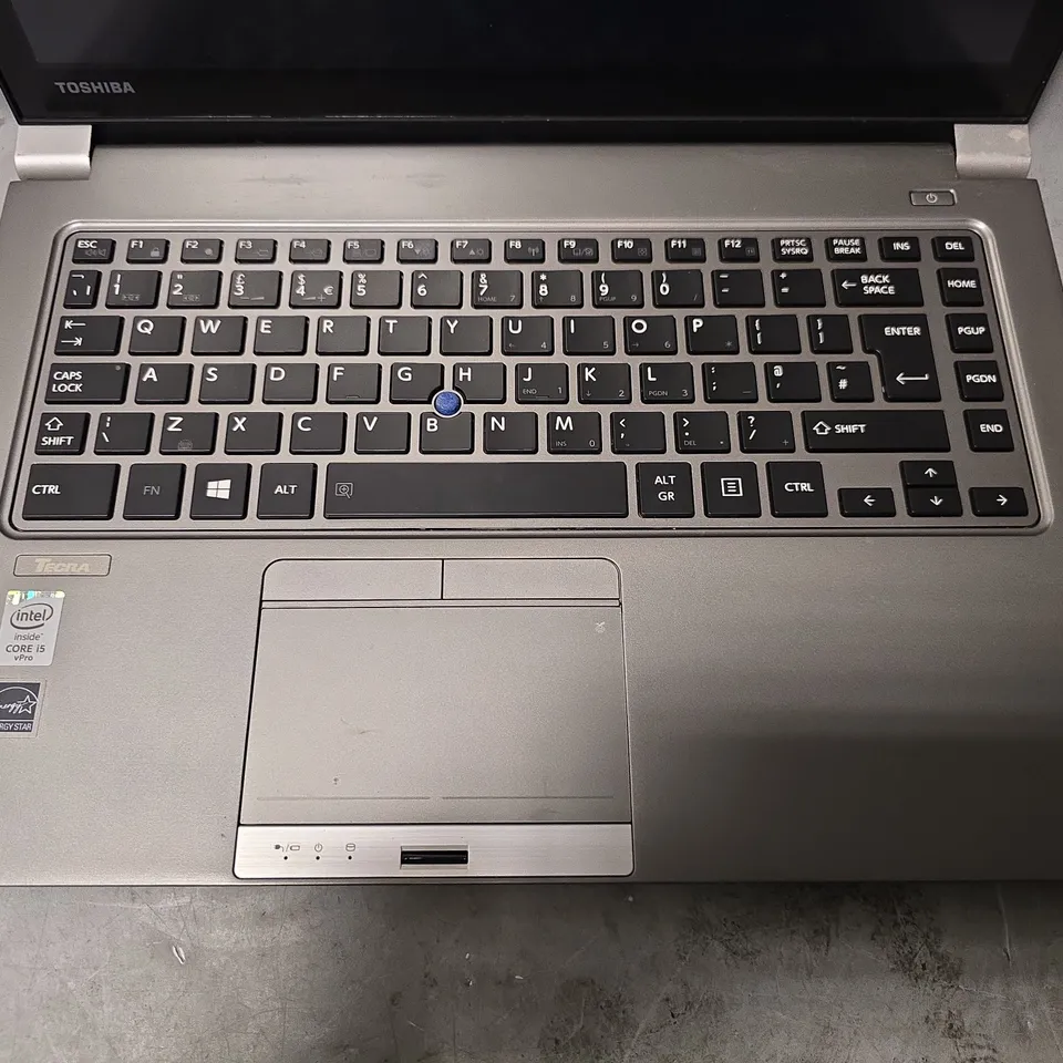 TOSHIBA TECRA Z40-B LAPTOP 