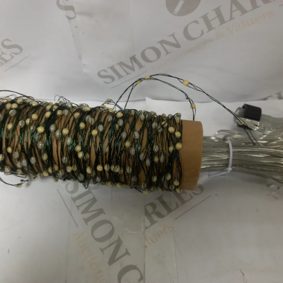 JOHN LEWIS & PATRNERS BIG & BRIGHT WIRE LIGHTS WITH TIMER, 320 PURE WHITE LEDS