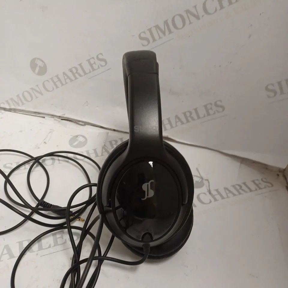 BOXED STAGG GENERAL PURPOSE HI-FI HEADPHONES. 