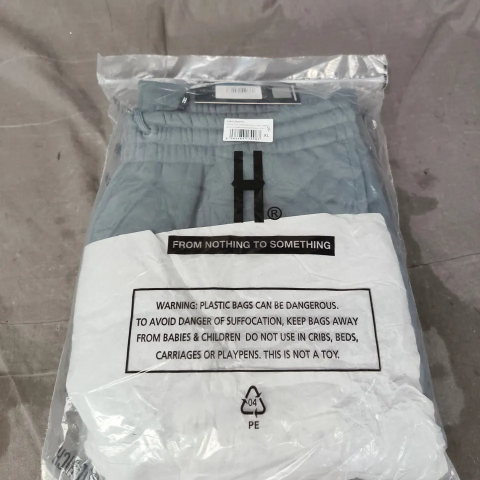 BAGGED HOODRICH STAMP TOUR OVERSIZED OPEN HEM JOGGER – XL 