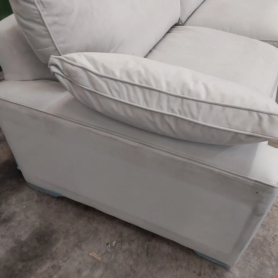 QUALITY BRITISH DESIGNER LOUNGE Co. FOUR SEATER SOFA LIGHT GREY FABRIC 