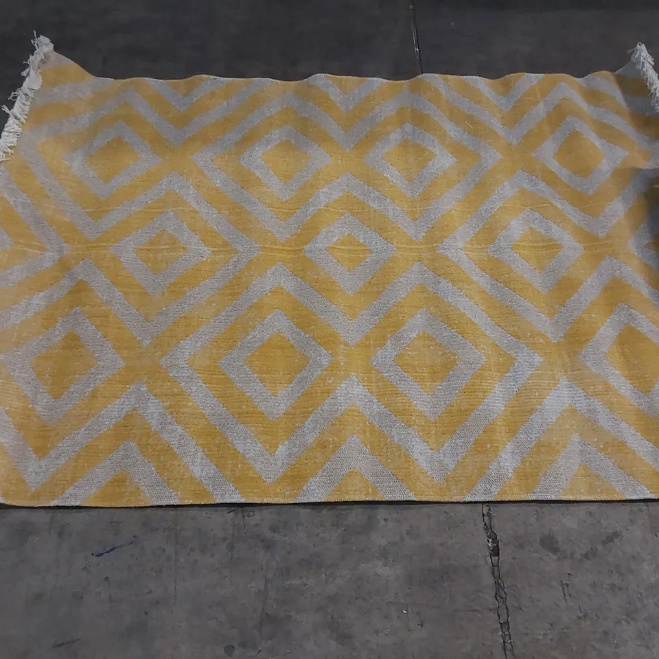 BRAND NEW BAGGED PACO HOME POCO RUG - 120 x 170cm