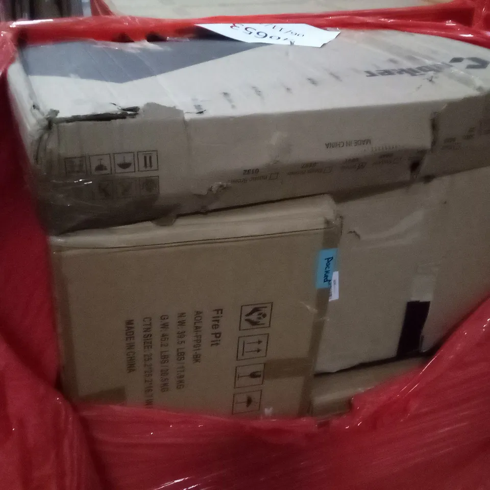 PALLET OF ASSORTED ITEMS INCLUDING FIRE PIT, MAGIC HOSE, CUBIKER L-SHAPED DESK