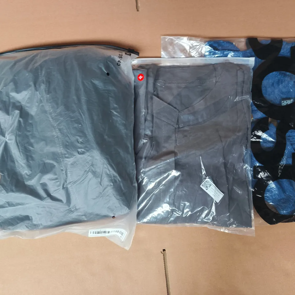APPROXIMATELY 20 ASSORTED CLOTHING AND FASHION PRODUCTS IN VARIOUS STYLES AND SIZES - COLLECTION ONLY