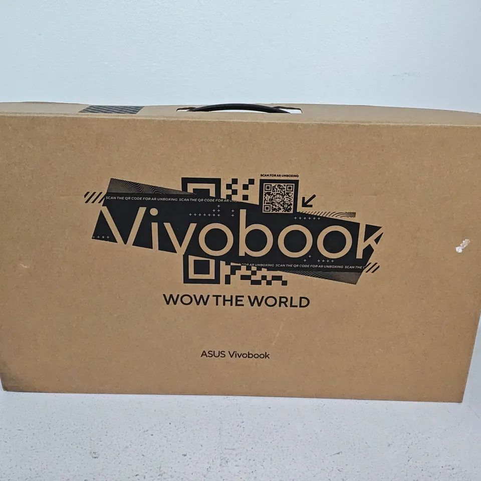 BOXED ASUS VIVOBOOK GO 14/15 RYZEN 30 7000 SERIES 512GB RAM LAPTOP IN SILVER - E1504F