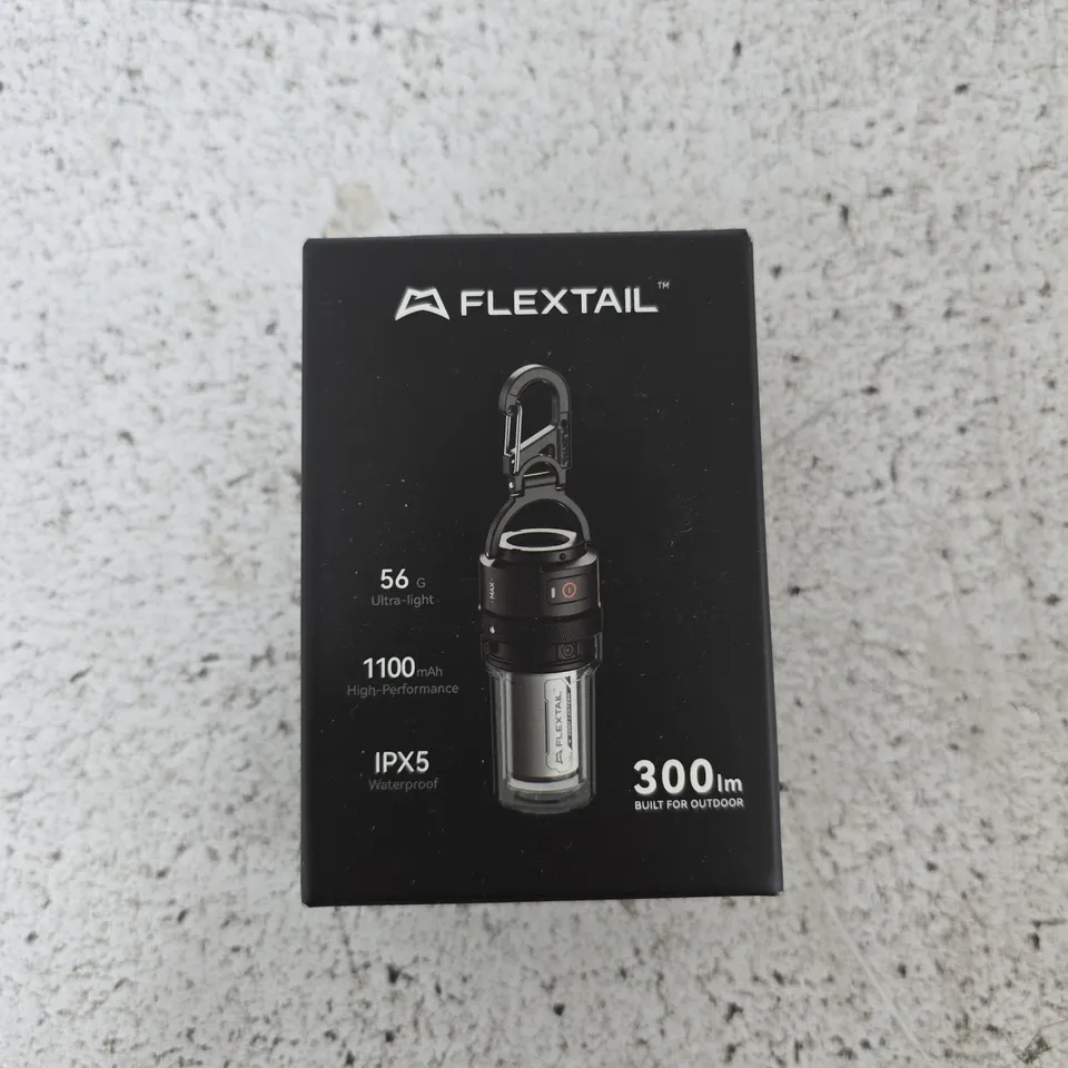 FLEXTAIL CAMP LIGHT - 300 LM, 56 G, IPX5, 1100 MAH, BUILT FOR OUTDOOR