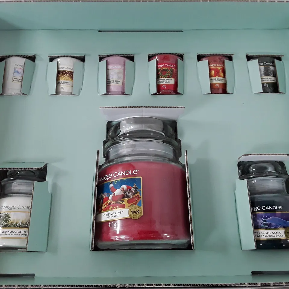 YANKEE CANDLE SEASONAL 9 CANDLE SET
