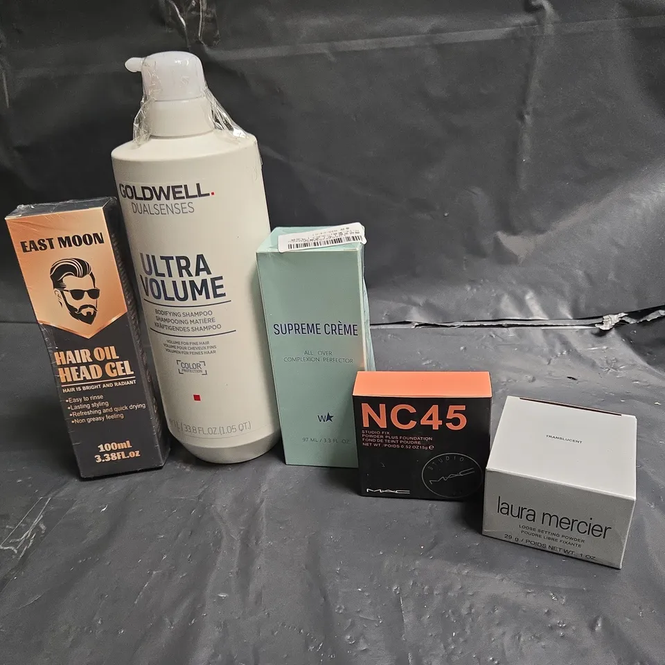 APPROXIMATEY 20 ASSORTED HEALTH AND BEAUTY PRODUCTS TO INCLUDE - EAST MOON HAIR OIL - GOLDWELL ULTRA VOLUME SHAMPOO AND SUPREME CREME BODY PERFECTOR