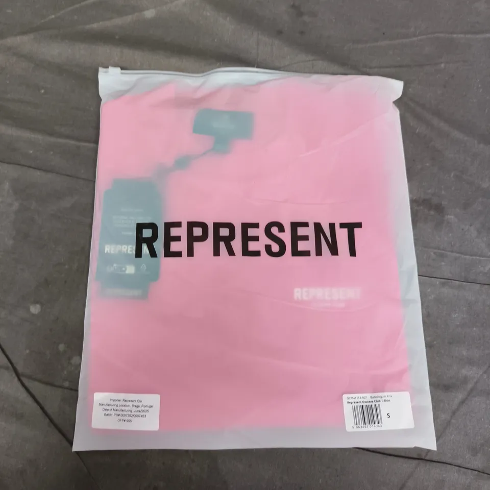 BAGGED REPRESENT OWNERS CLUB T-SHIRT IN BUBBLEGUM PINK - SMALL