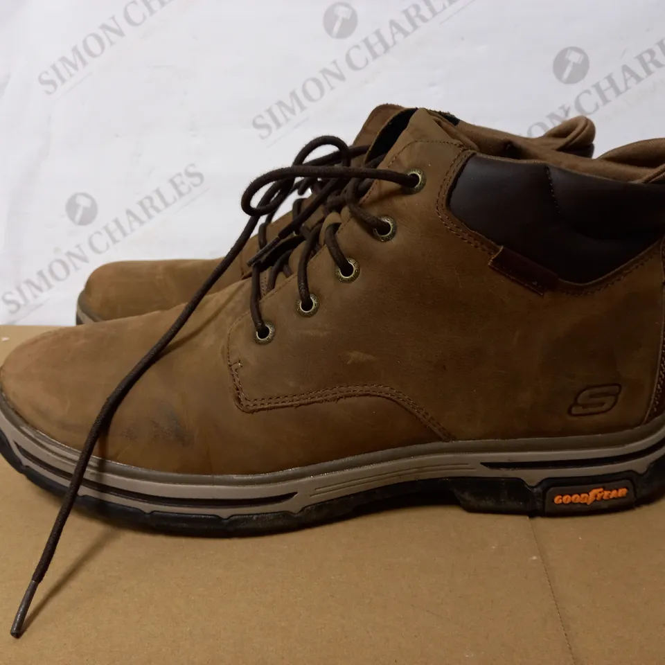 SKECHERS MEN'S SEGMENT BROGDEN BOOT (BROWN), SIZE 12 UK