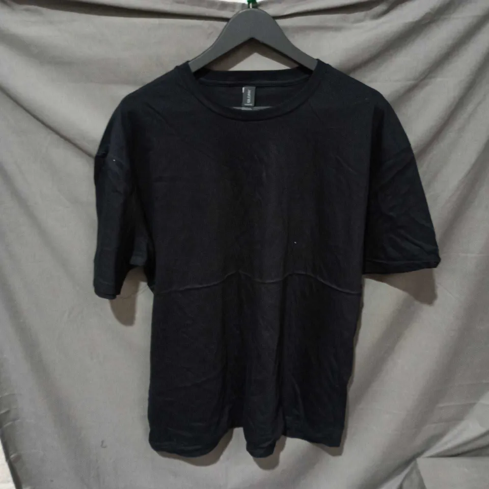 GILDAN SOFTSTYLE T-SHIRT – BLACK – UK XL
