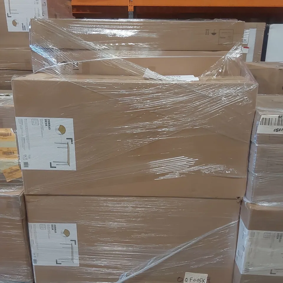 PALLET CONTAINING A LARGE QUANTITY OF BRAND NEW ZORRAS WALNUT EFFECT DESKS 