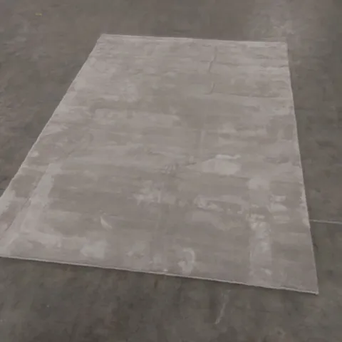 QUALITY DESIGNER AREA RUG - APPROXIMATELY 200 x 140cm