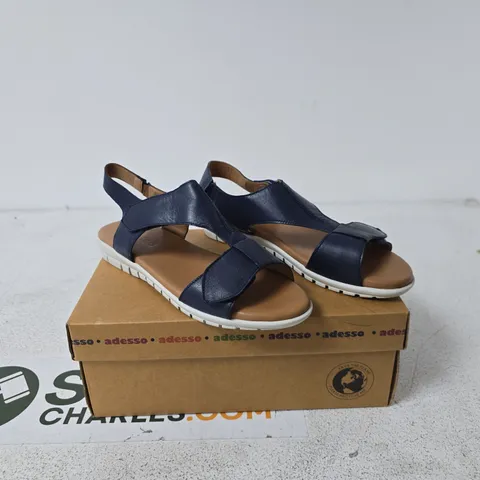 ADESSO BLUE LEATHER SANDALS SIZE 39 BOXED