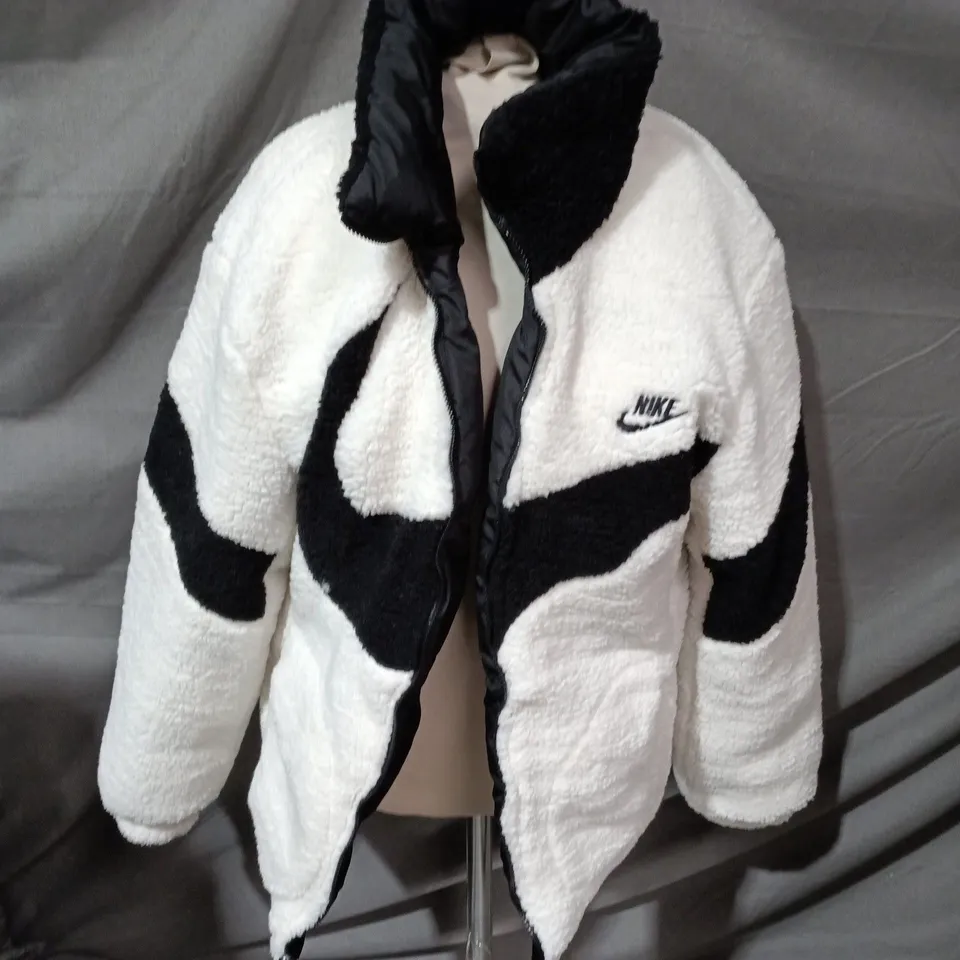 NIKE REVERSIBLE PUFFER JACKET – BLACK & WHITE, MEN'S SIZE L