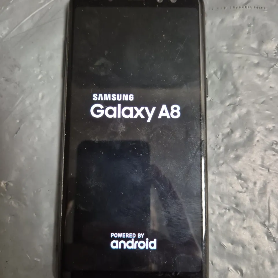 SAMSUNG GALAXY A8 SMARTPHONE 