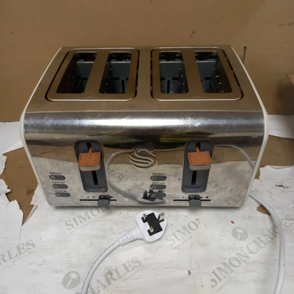SWAN ST14620WHTN 4 SLICE NORDIC TOASTER