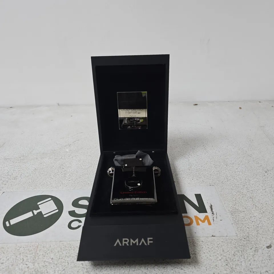 CLUB DE NUIT INTENSE MAN PARFUM LIMITED EDITION COLLECTORS PRIDE ARMAF 105ML AFTERSHAVE + CUFF LINKS