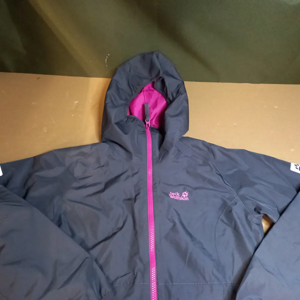 JACK WOLFSKIN WATERPROOF JACKET SIZE UNSPECIFIED