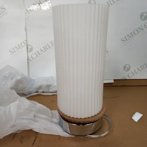 RIDGE TOUCH LAMP