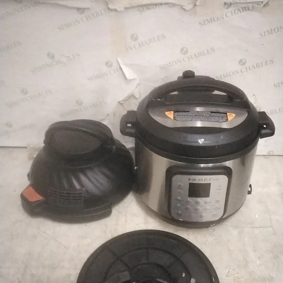BOXED INSTANT POT DUO CRISP AND AIR FRYER 