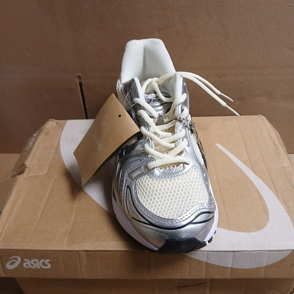 BOXED PAIR OF ASICS GEL-KAYANO 14 MEN’S RUNNING SHOES – UK 7