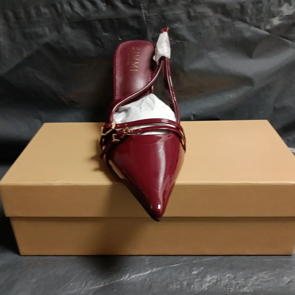 BOXED PAIR OF SIMMI LONDON POINTED TOE STILETTO HEELS IN MERLOT RED SIZE UK 4
