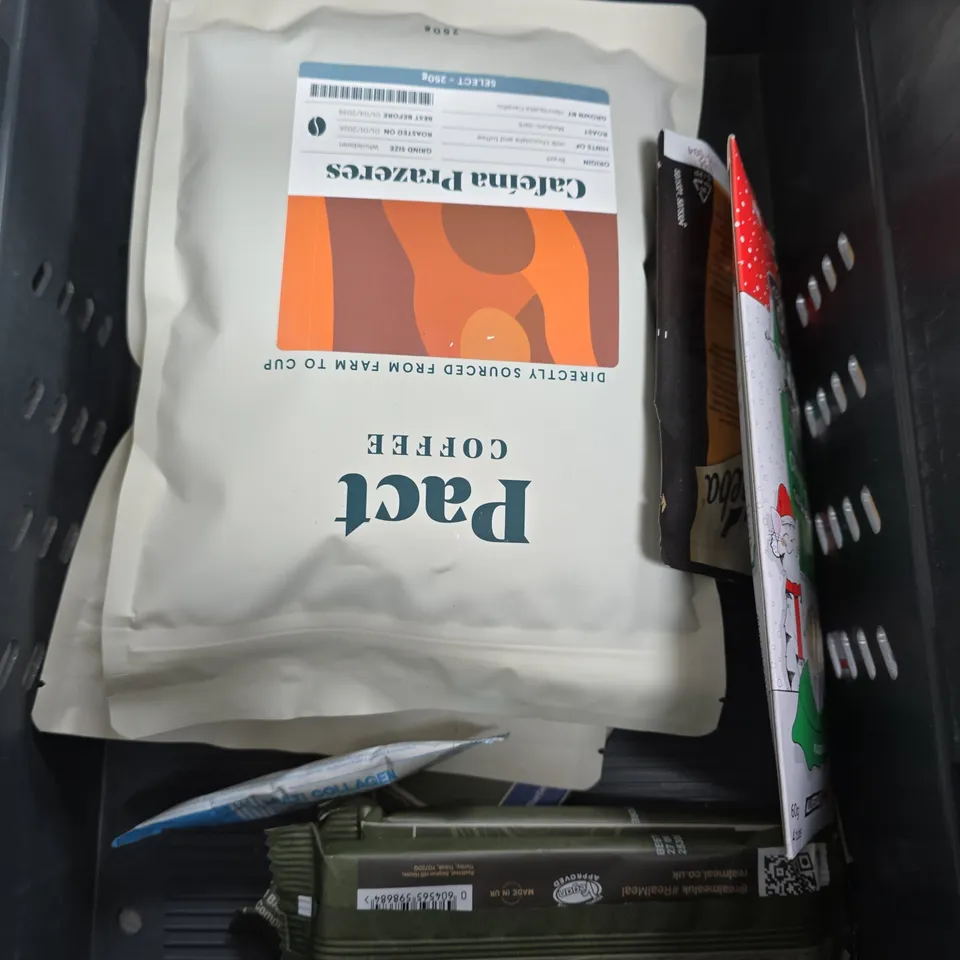 APPROXIMATELY 10 ASSORTED FOOD/DRINK PRODUCTS TO INCLUDE PACT COFFEE, RIBENA, REAL MEAL BAR ETC  