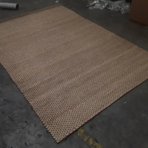 QUALITY DESIGNER AREA RUG APPROXIMATELY 200×300CM