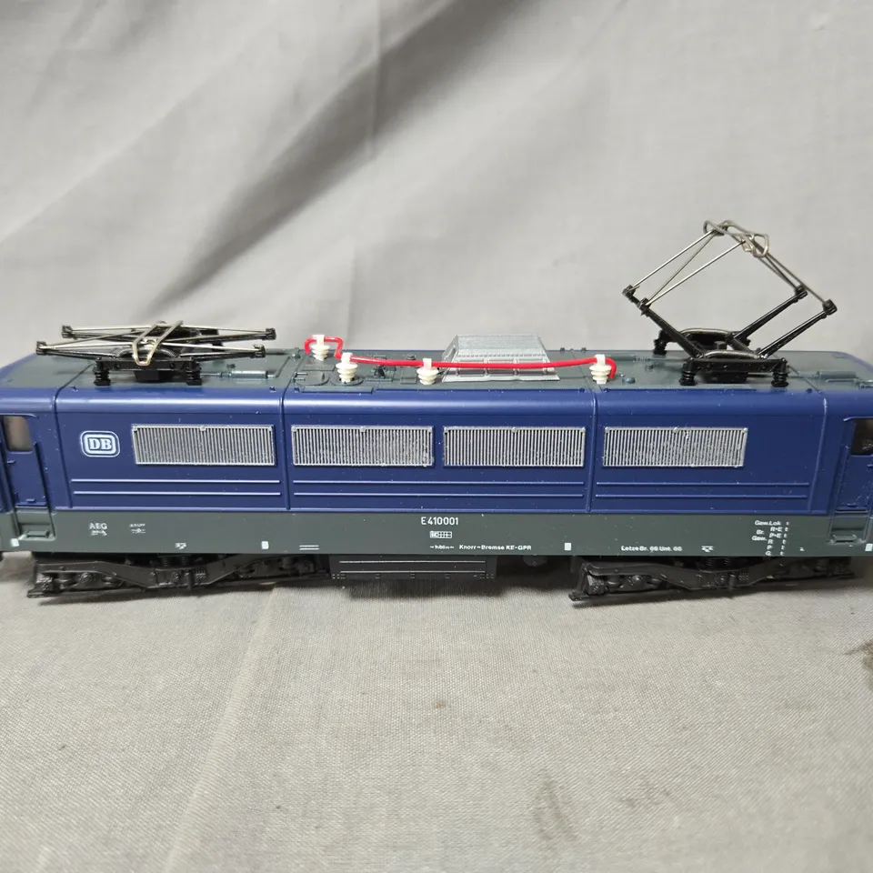 DEUTSCHE BAHN BLUE MODEL LOCOMOTIVE – COLLECTABLE