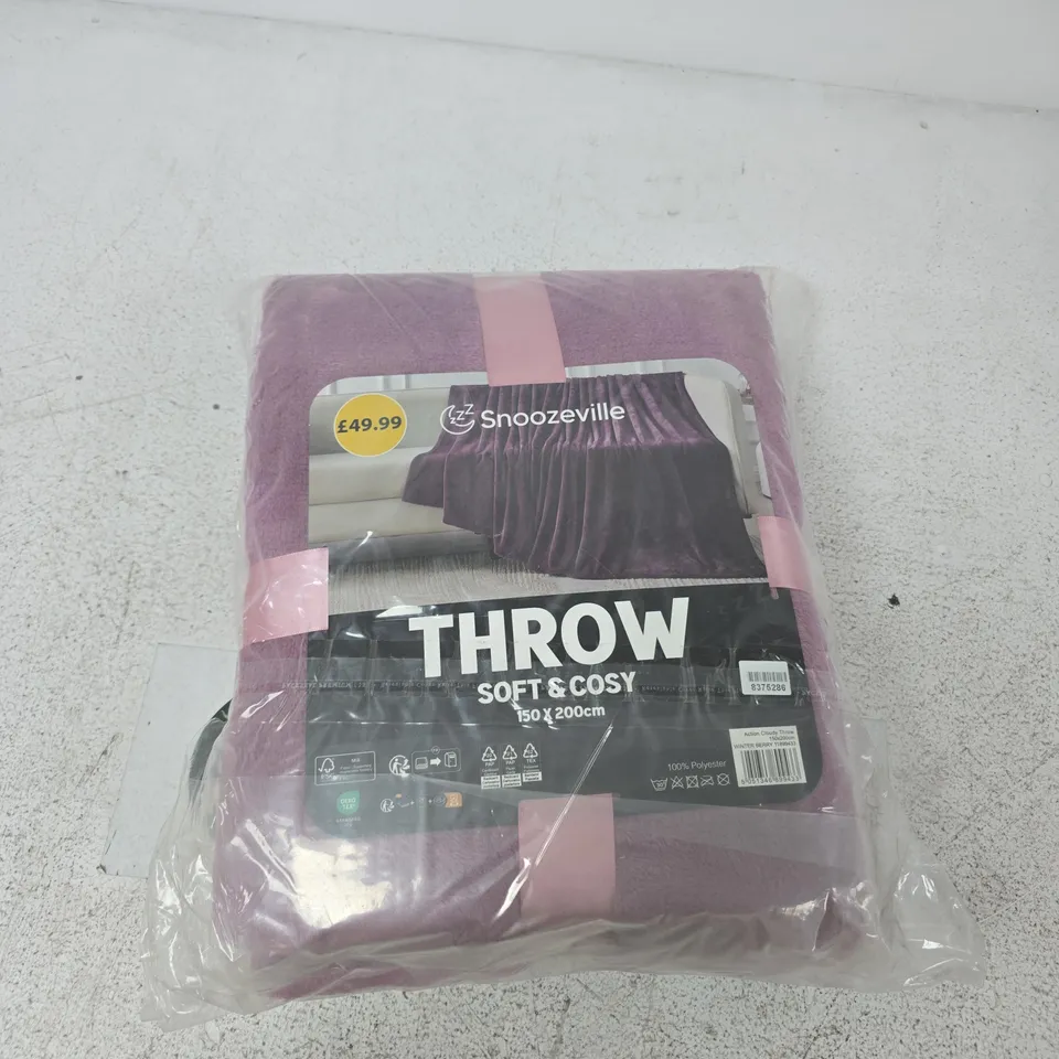 SNOOZEVILLE THROW – SOFT & COSY, 150 X 200 CM (PURPLE)