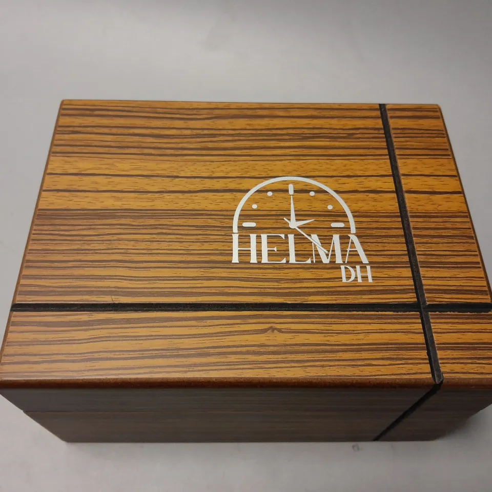 HELMA DH WATCH WITH STAINLESS STEEL CASE AND STRAP IN GIFT BOX