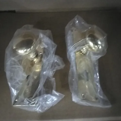 BALMORAL KEYED DOOR KNOB SET OF 2