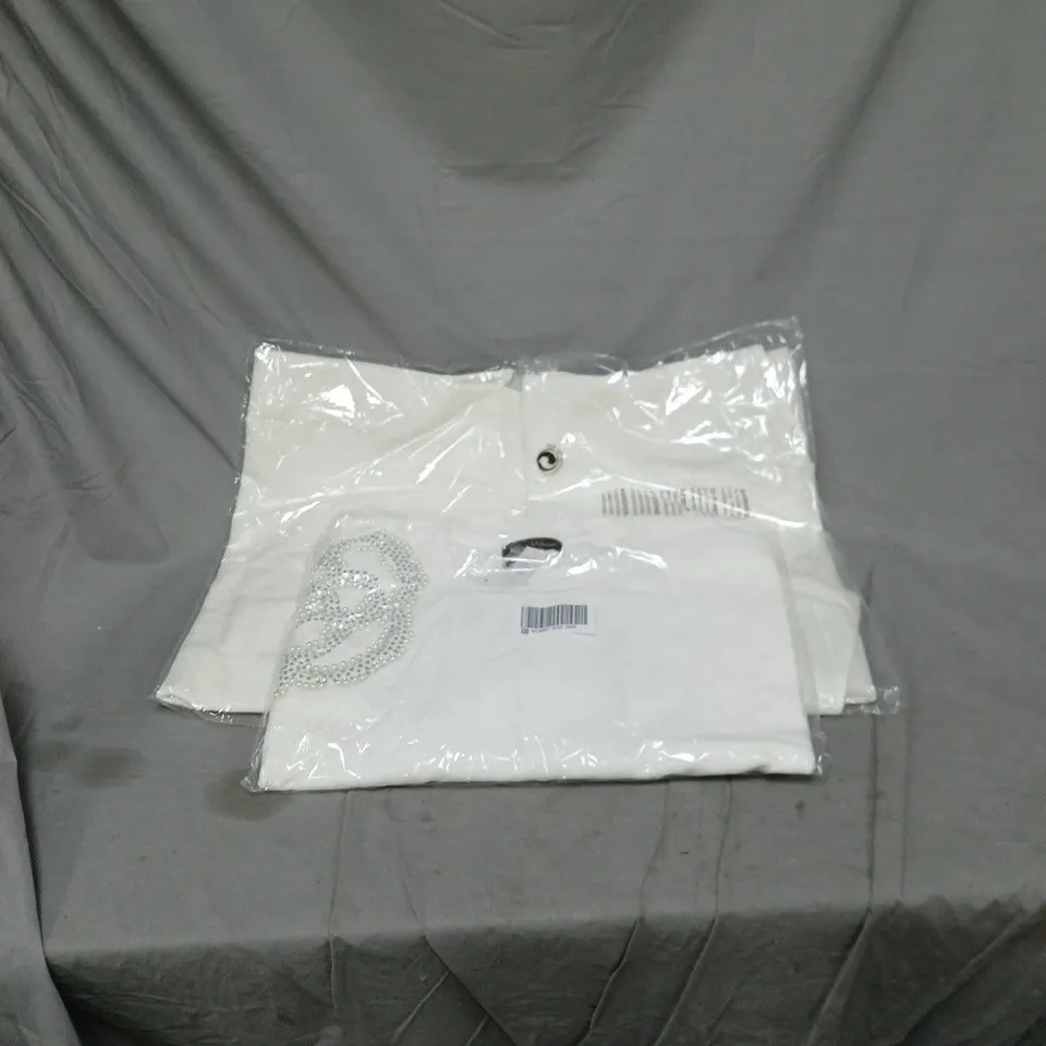 3 X FRANK USHER WOMENS TOPS OF VARIOUS SIZES AND STYLES. BAGGED