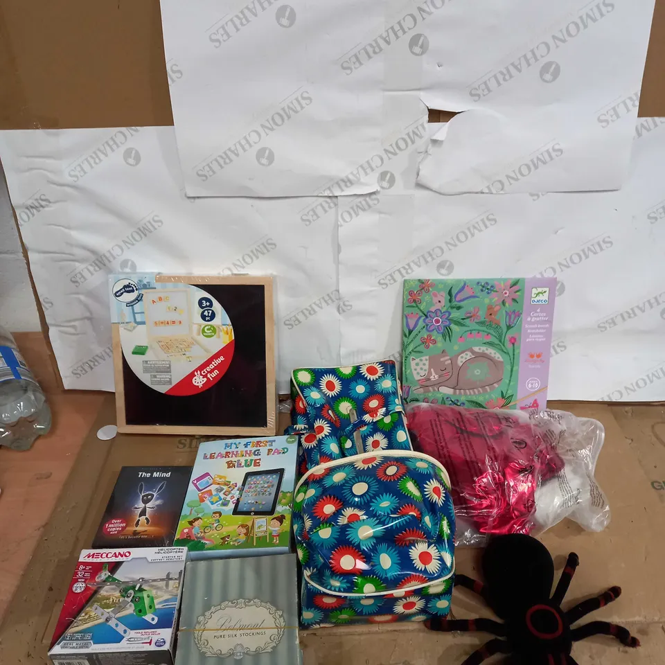 BOX OF APPROX 10 ASSORTED TOYS AND GAMES TO INCLUDE BOARD GAMES, COSTUMES AND LEARNING ACTIVITIES
