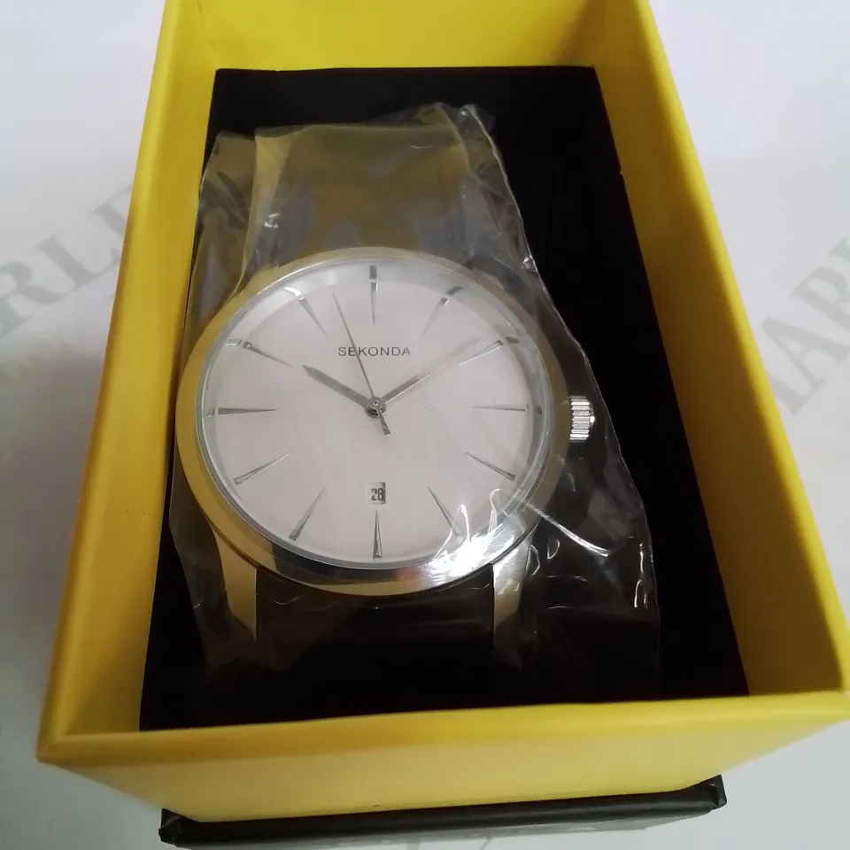 BOXED SEKONDA STYLISH ANALOG WATCH.