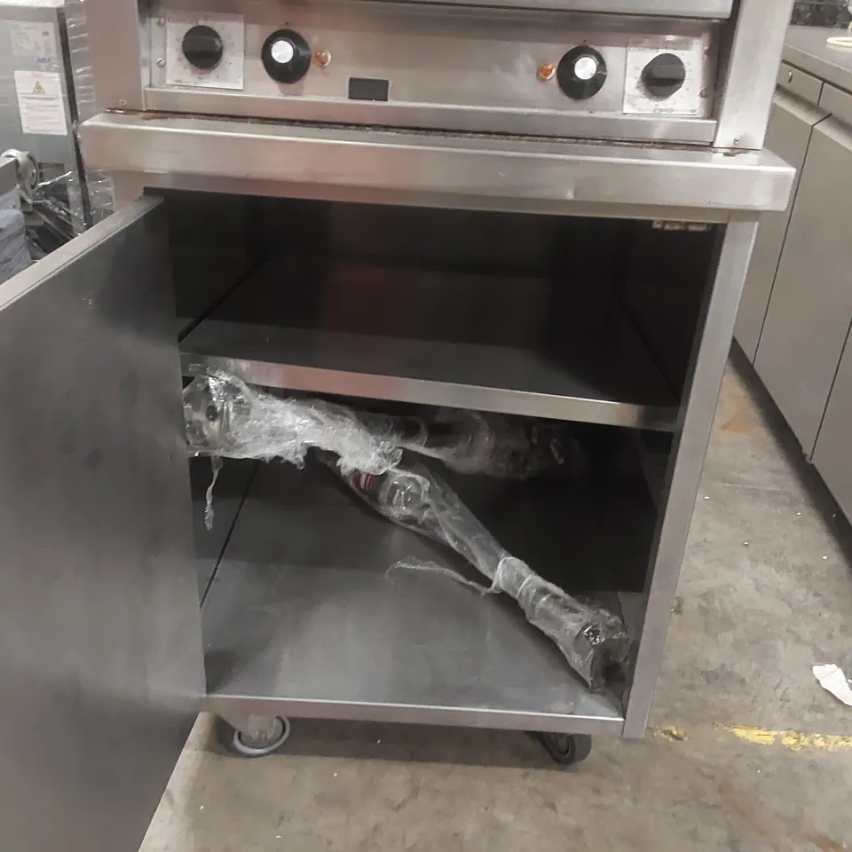 BAKERS PRIDE P44SH3 COMMERCIAL PIZZA OVEN WITH CABINET