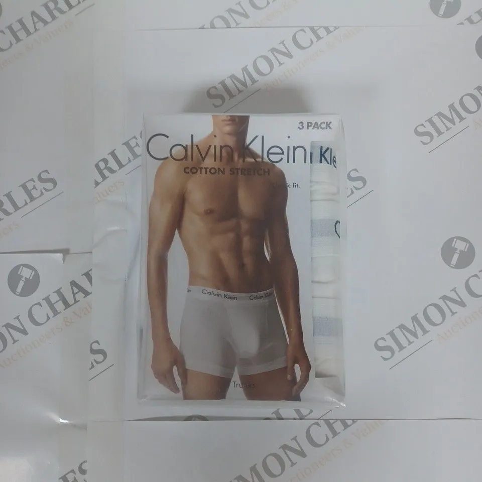 CALVIN KLEIN TRUNKS 3PC IN WHITE SIZE S