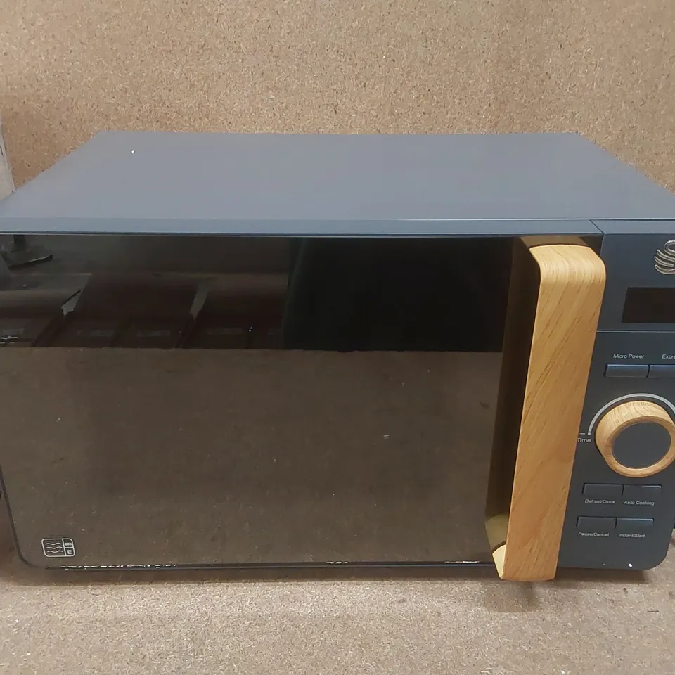BOXED SWAN 800W 20L MICROWAVE OVEN 