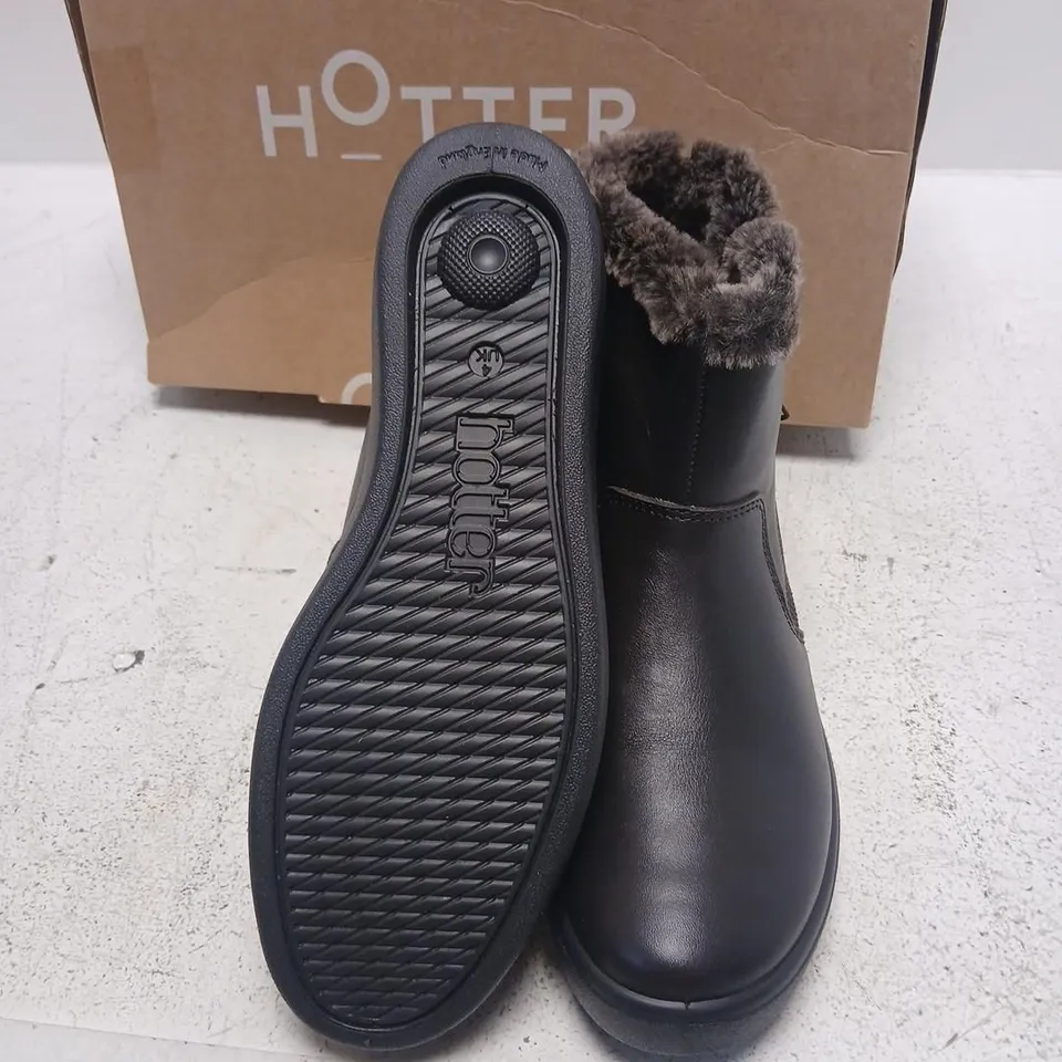 HOTTER WOMEN'S ANKLE BOOTS WITH FUR LINING – UK 4 (US 6, EU 37)